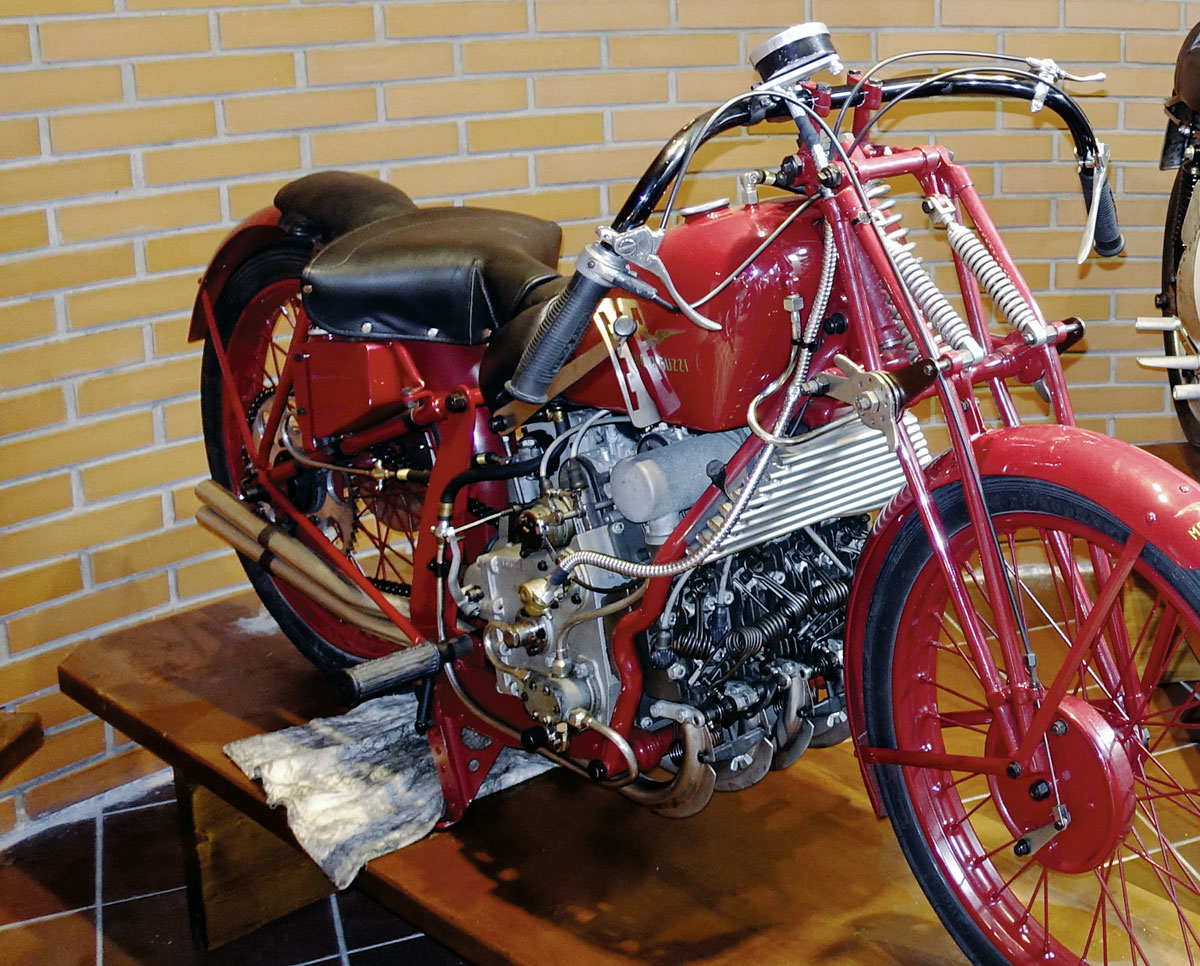 Moto Guzzi Mehrzylinder-Reihenmotoren