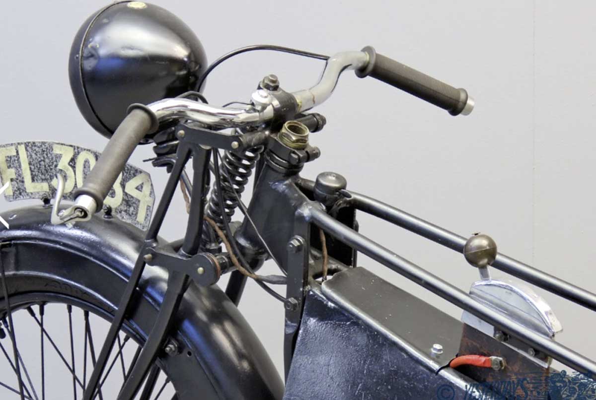 Spartanisch-funktionelle Ausstattung