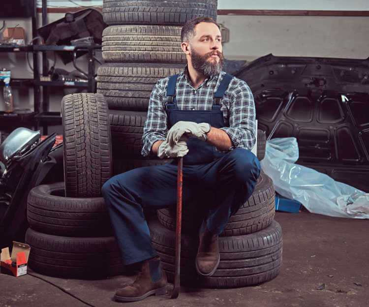 Den Wechsel von Autoreifen überlässt man besser Profis