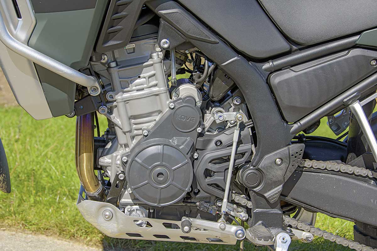 Allemal ausreichend: 96,5 PS bei 9.000 U/min, maximales Drehmoment 80 Nm bei 7.500 U/min.