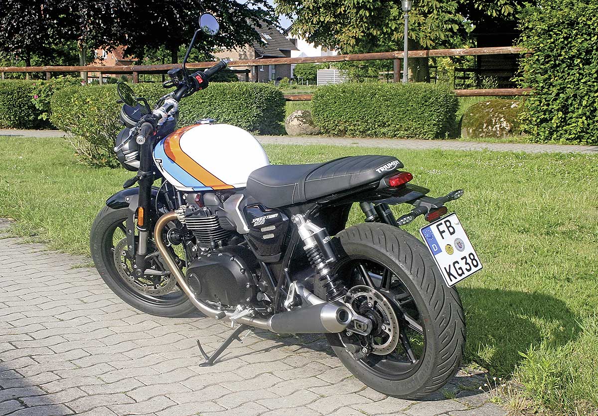 Spitzenleistung ist bei der Triumph Speed Twin nicht gefragt. 