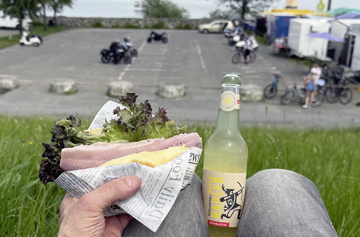 Bye, bye Lühe Anleger - sieht es demnächst immer so traurig am Bikertreff aus?