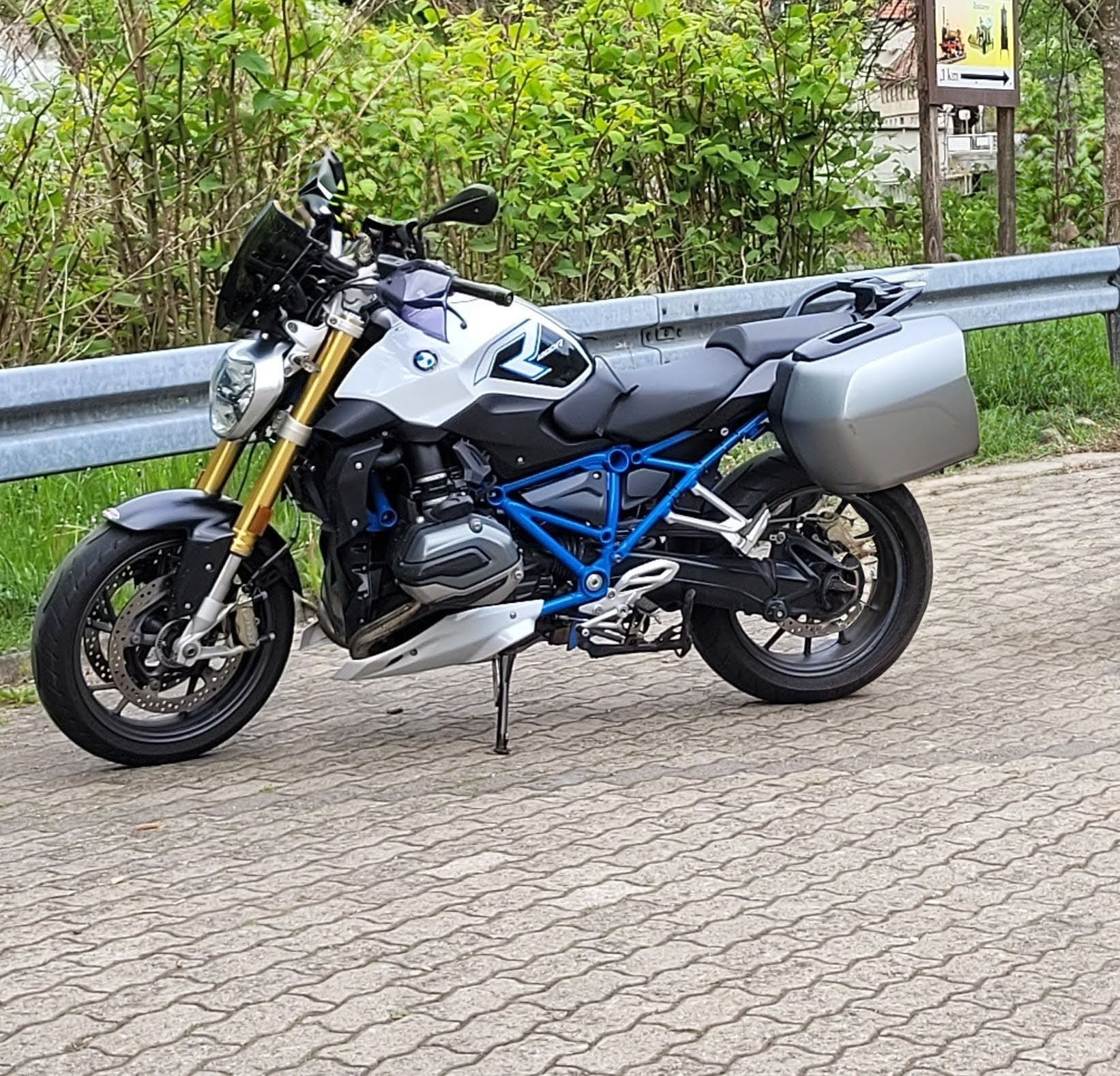BMW&hellip;